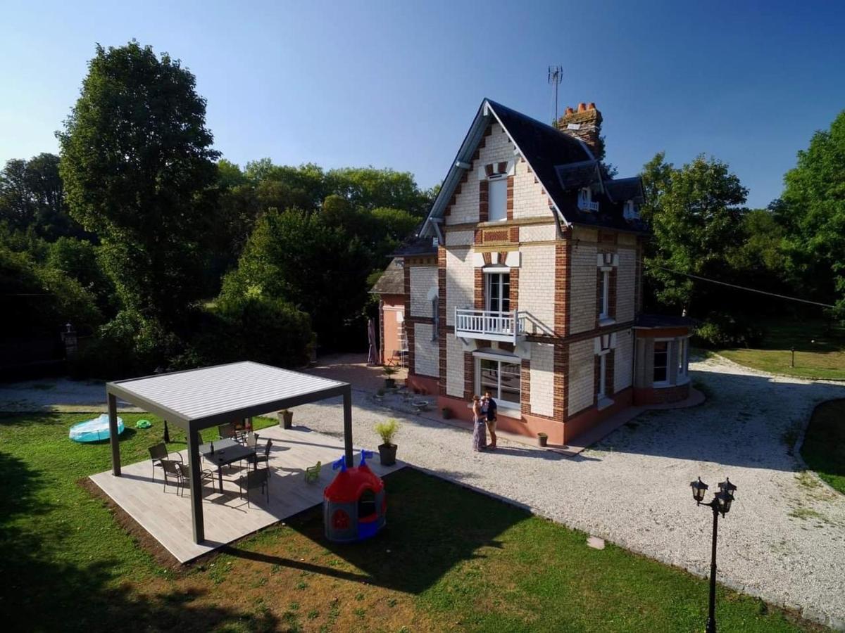 Le Manoir De Louviers Apartment Екстериор снимка
