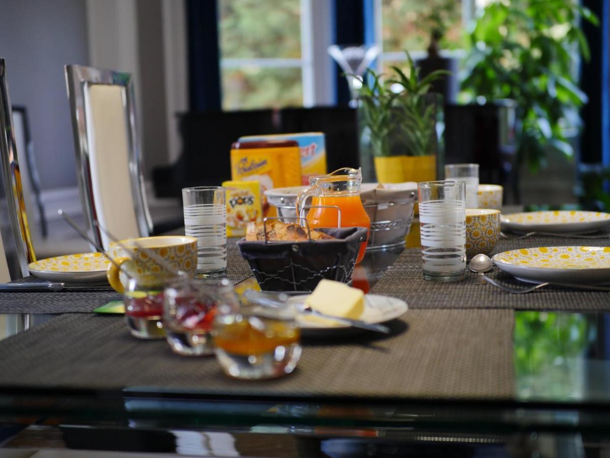 Le Manoir De Louviers Apartment Екстериор снимка