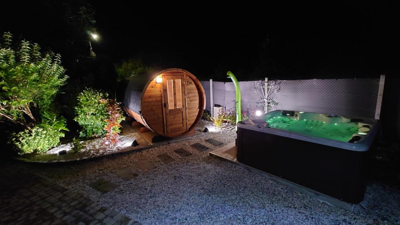 Le Manoir De Louviers Apartment Екстериор снимка