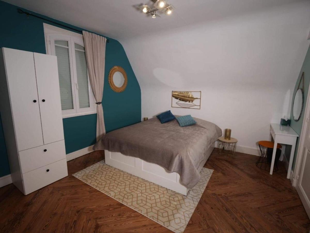 Le Manoir De Louviers Apartment Екстериор снимка