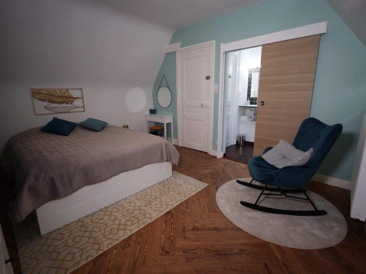 Le Manoir De Louviers Apartment Екстериор снимка